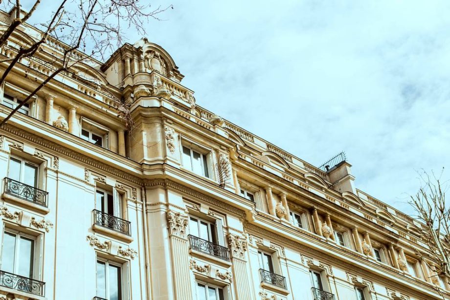 10 -angle-view-historic-building-against-cloudy-sky.jpg